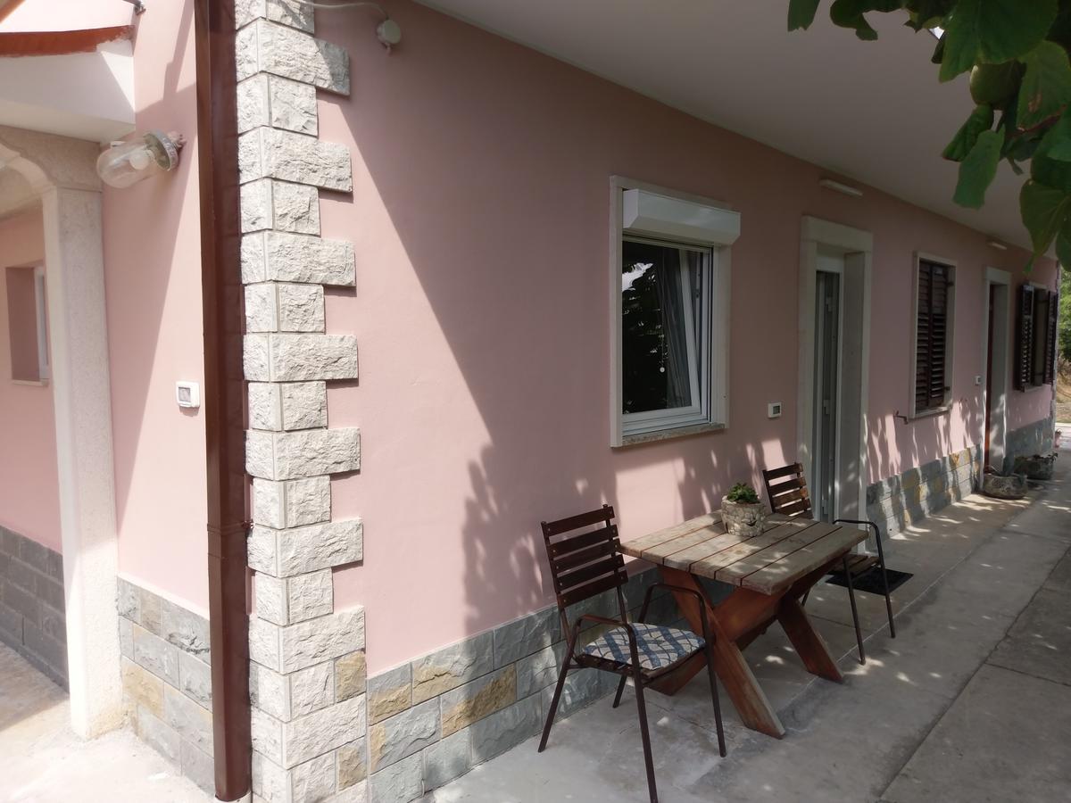 Mejak & Bordon Villa Secovlje Exterior photo